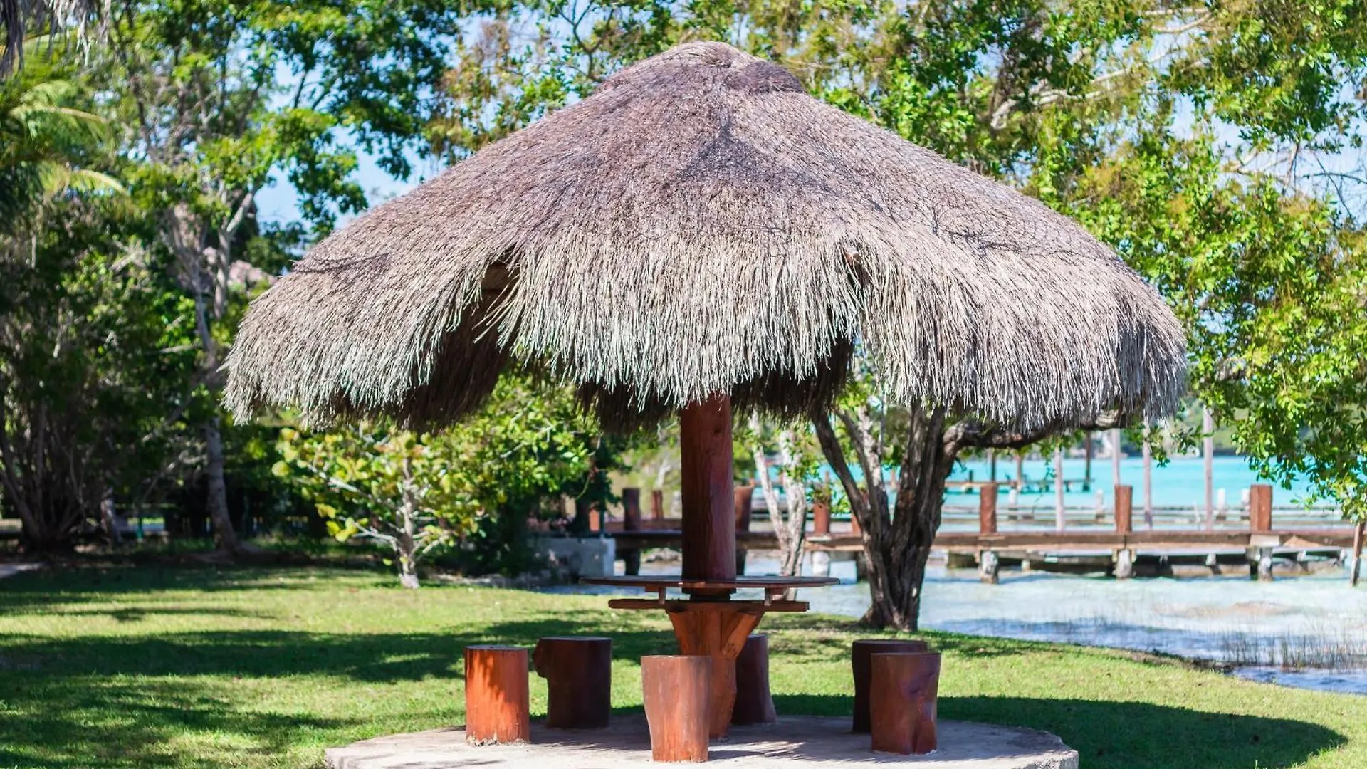 Mayan Playa Bacalar