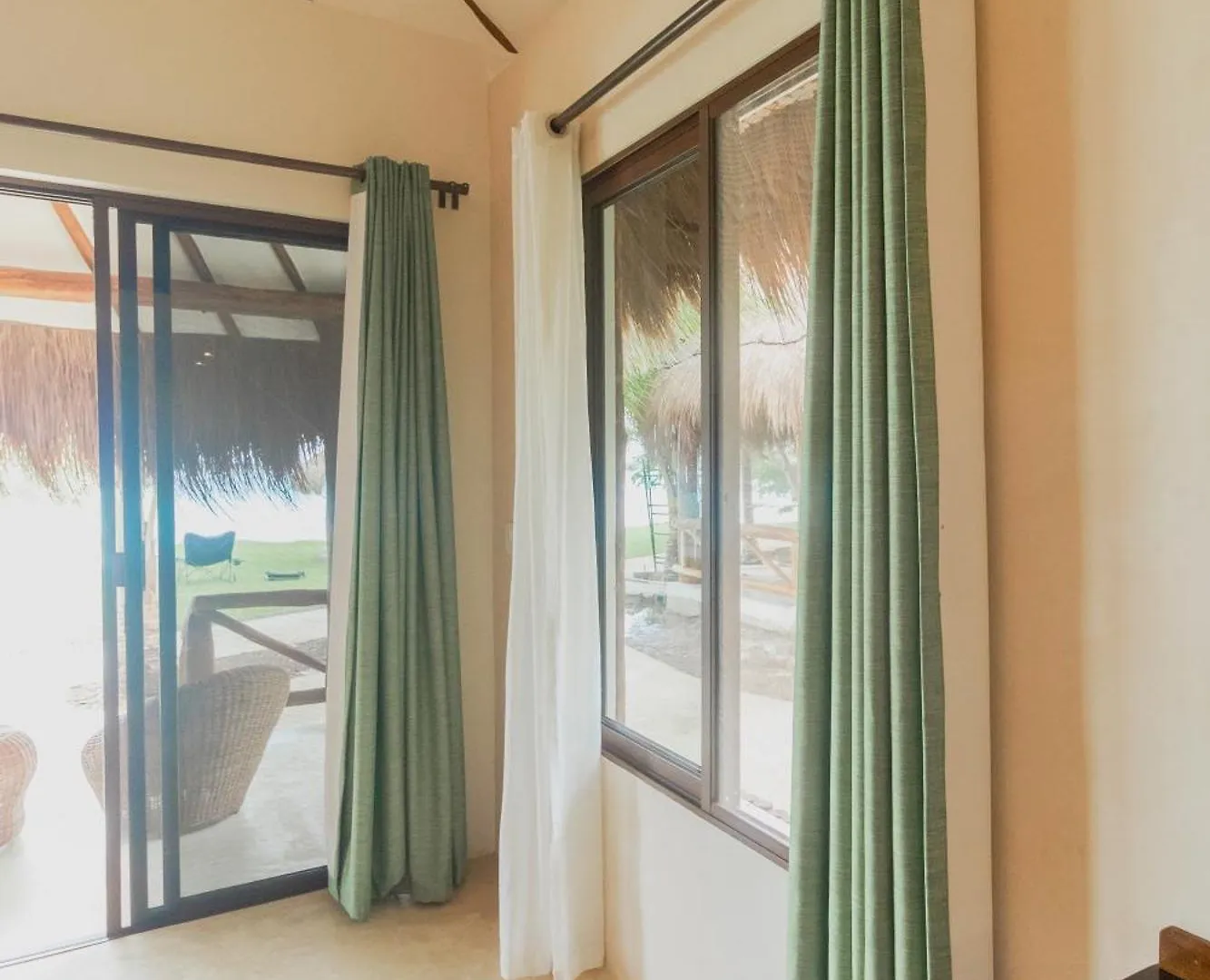 Hotel Mayan Playa Bacalar Mexico
